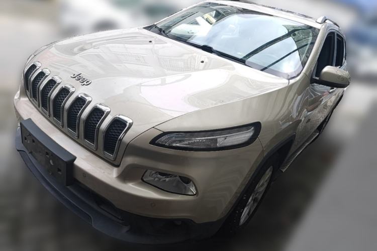 Used Jeep Cherokee 2016 2.4L Leading Edition Guazi used car, China used car export, Used car for sale, Used Jeep cars, Cheapest cars for sale