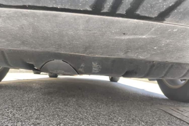 Used Jeep Cherokee 2016 2.4L Leading Edition Chassis Front