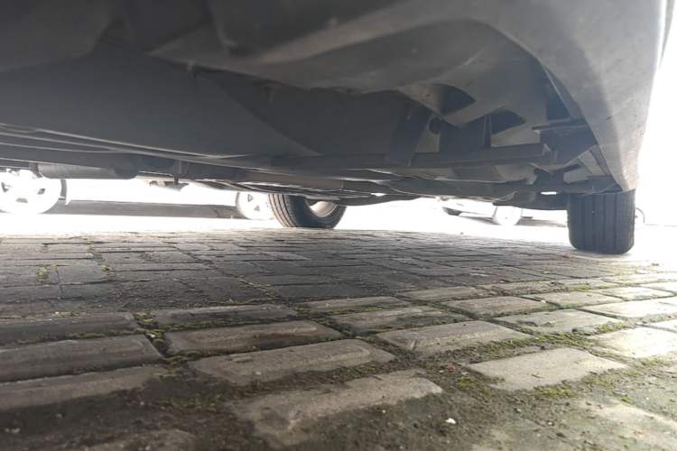 Used Jeep Cherokee 2016 2.4L Leading Edition Chassis Front Left