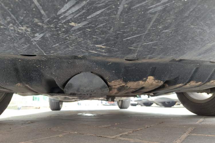 Used Jeep Cherokee 2016 2.4L Leading Edition Chassis Front
