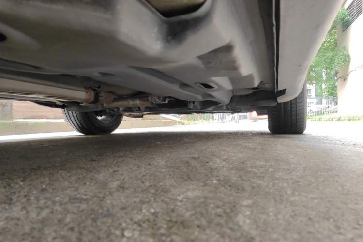 Used Jeep Cherokee 2016 2.4L Leading Edition Chassis Rear Right
