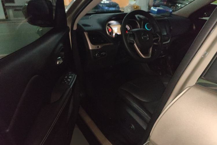 Used Jeep Cherokee 2016 2.4L Leading Smart Version Driver Seat