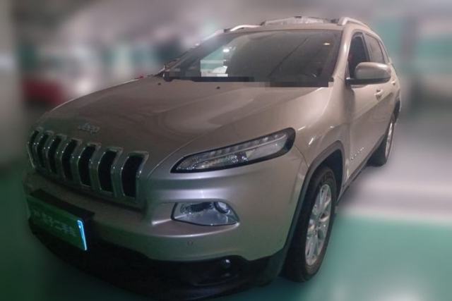 Used Jeep Cherokee 2016 2.0L Superior Edition