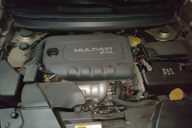 Used Jeep Cherokee 2016 2.4L Leading Smart Version Engine Bay