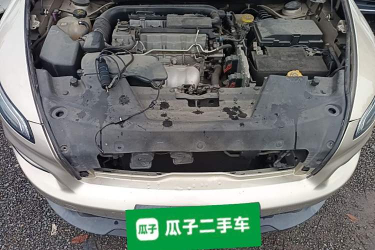 Used Jeep Cherokee 2016 2.4L Leading Smart Version Engine Bay