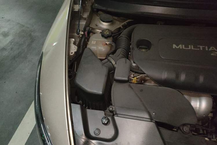 Used Jeep Cherokee 2016 2.4L Leading Smart Version Engine Bay Right