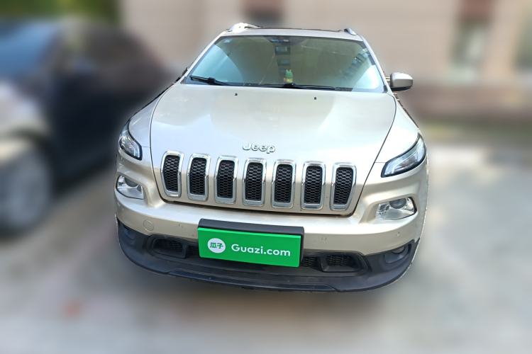 Used Jeep Cherokee 2016 2.0L Superior Edition Exterior 1