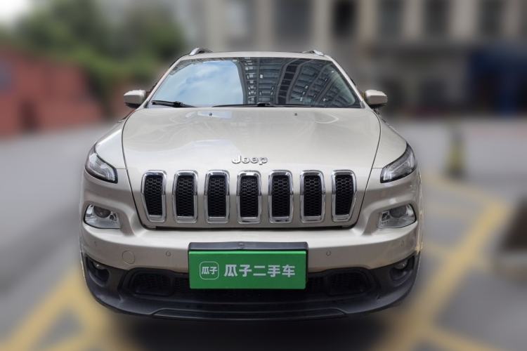 Used Jeep Cherokee 2016 2.0L Superior Edition Exterior 1