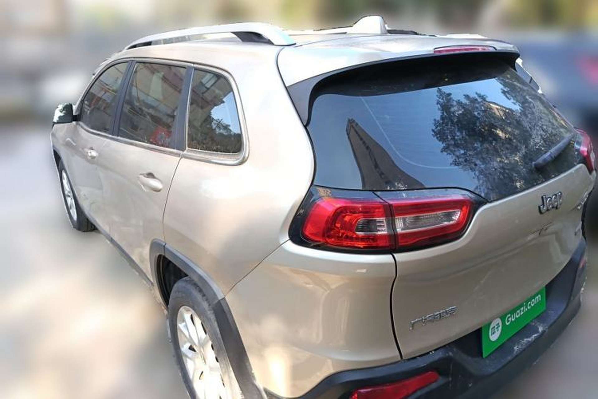 Used Jeep Cherokee 2016 2.0L Superior Edition Exterior 3
