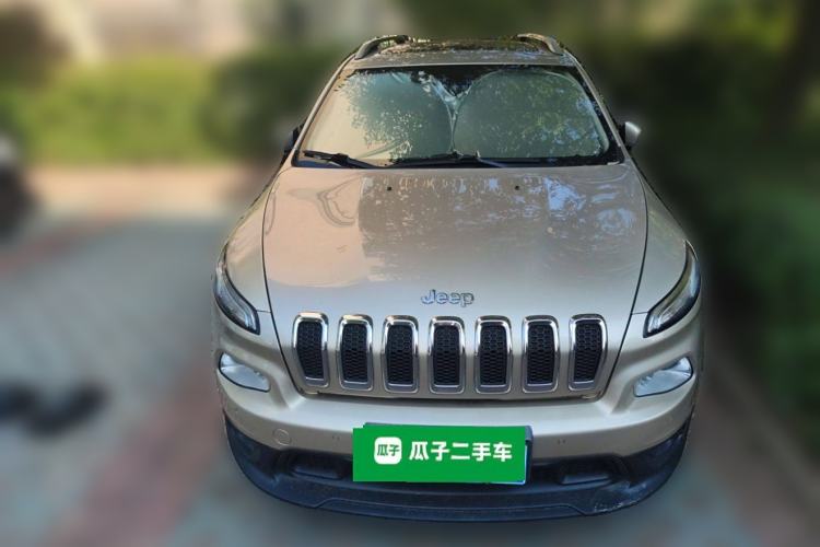 Used Jeep Cherokee 2016 2.4L Leading Edition Front