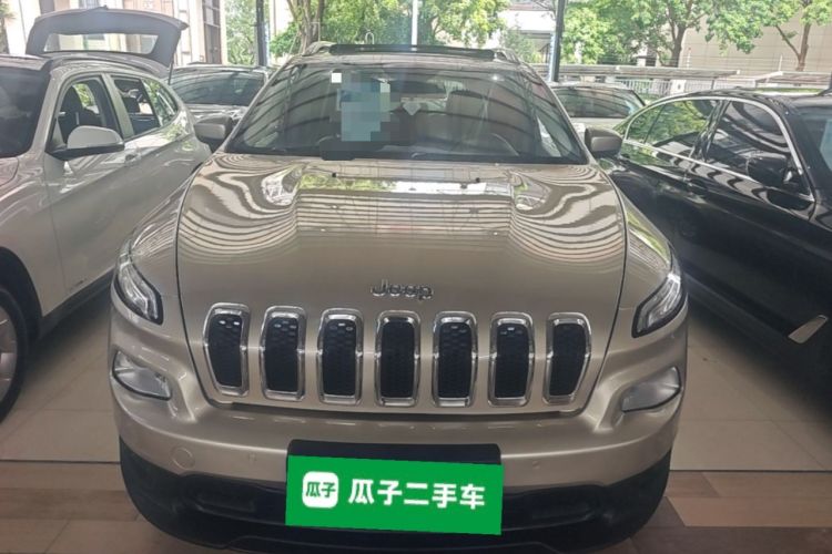 Used Jeep Cherokee 2016 2.4L Leading Edition Front
