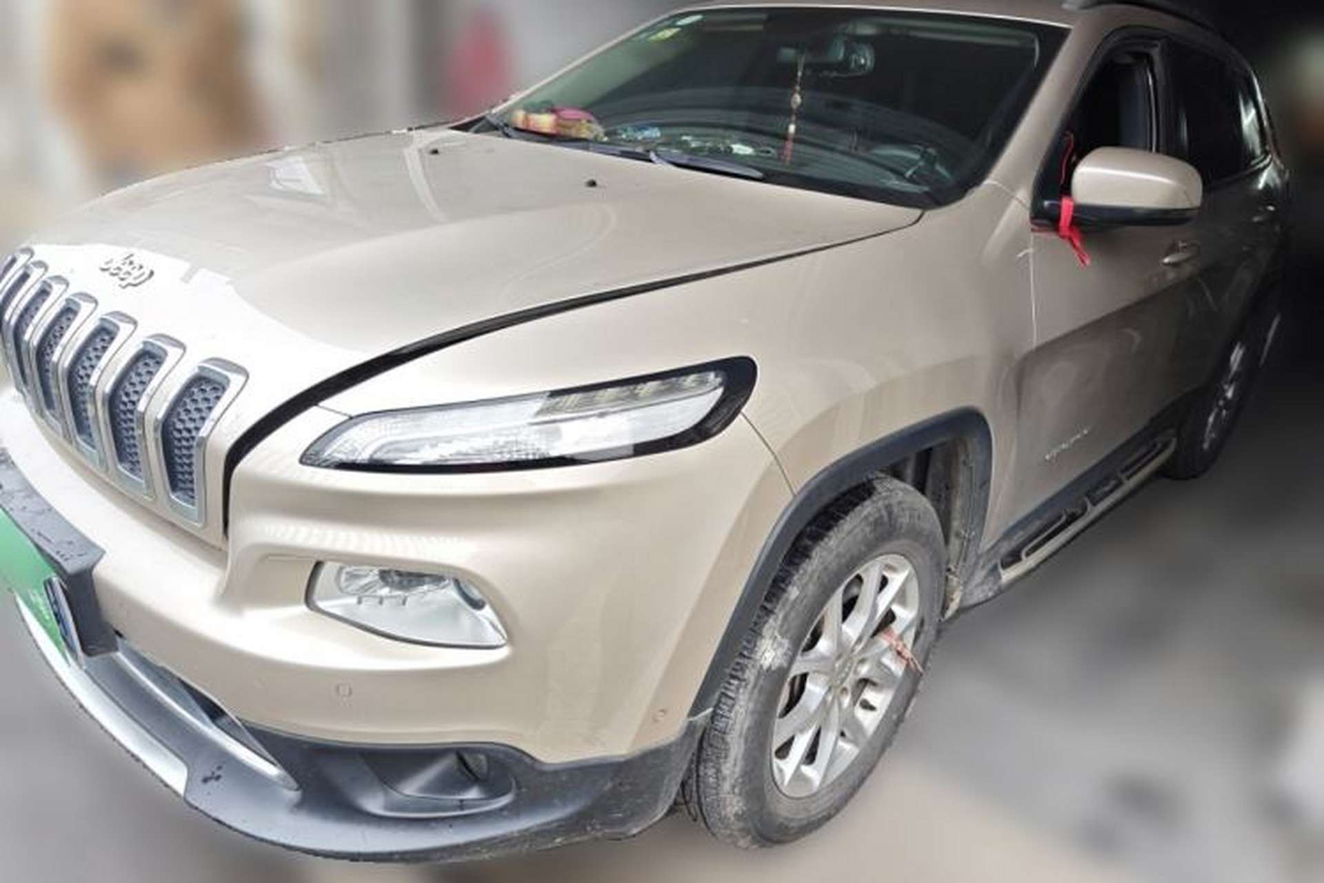 Used Jeep Cherokee 2016 2.4L Professional Smart Version Front Left 45 Deg