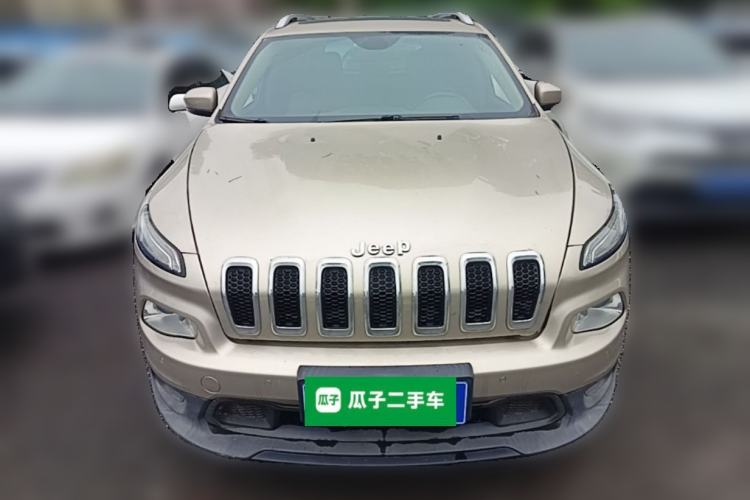 Used Jeep Cherokee 2016 2.4L Leading Smart Version Front
