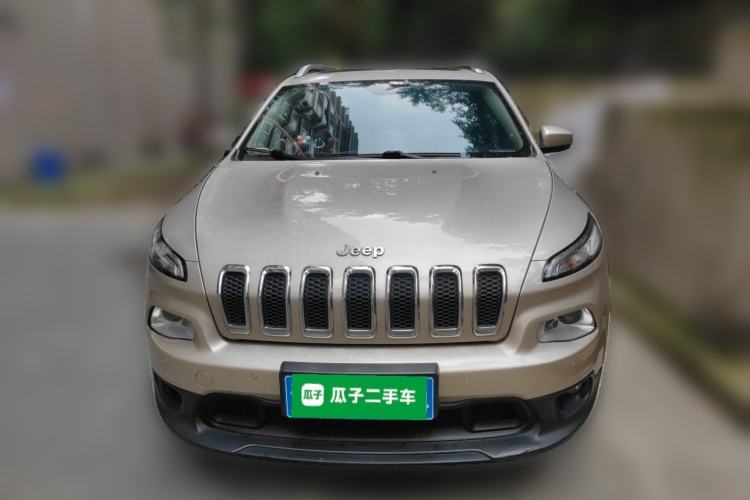 Used Jeep Cherokee 2016 2.4L Leading Edition Front