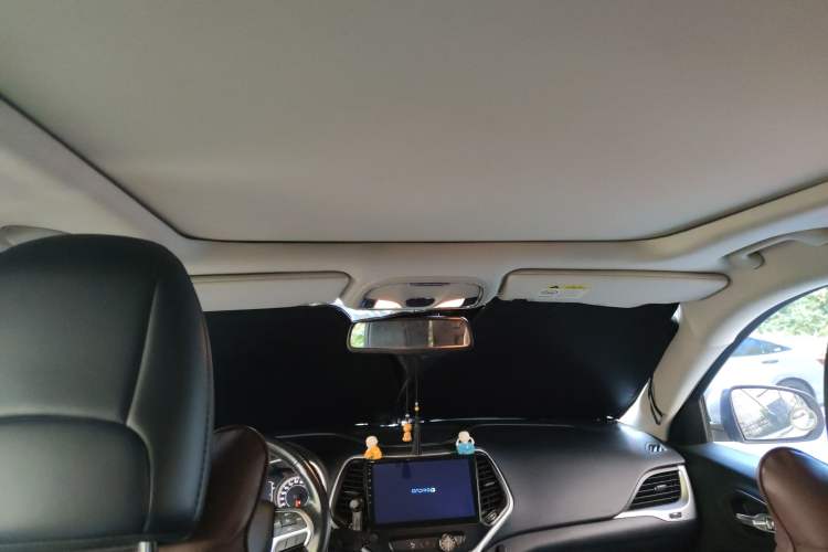 Used Jeep Cherokee 2016 2.4L Leading Edition Headliner