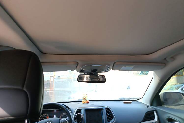 Used Jeep Cherokee 2016 2.0L Superior Edition Headliner