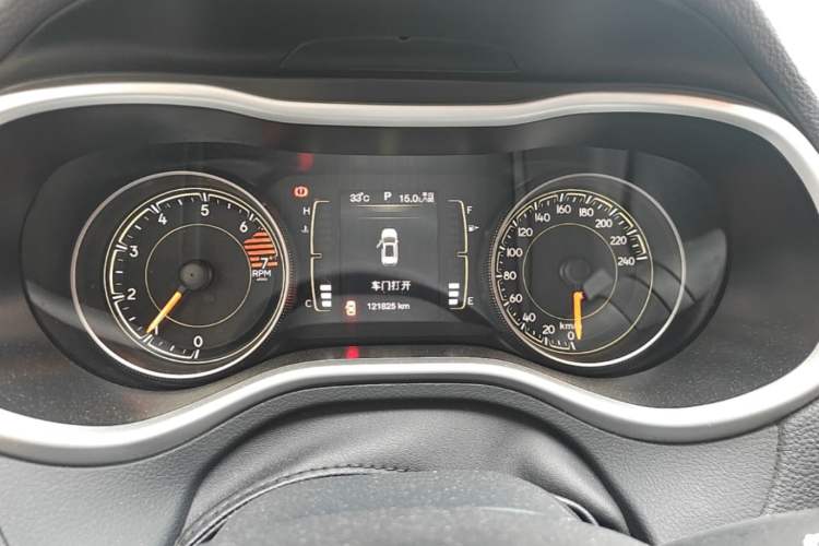 Used Jeep Cherokee 2016 2.4L Leading Edition Instrument Cluster