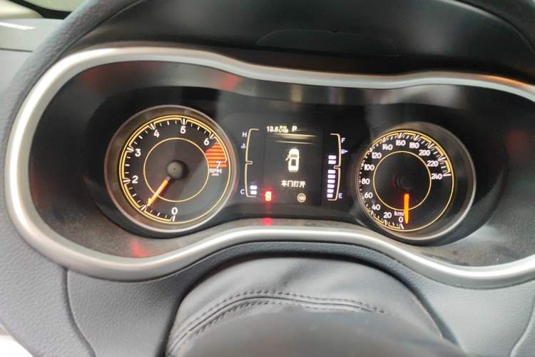 Used Jeep Cherokee 2016 2.4L Professional Edition Instrument Cluster
