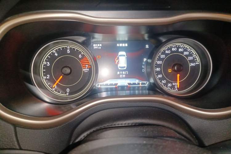 Used Jeep Cherokee 2016 2.0L Superior Edition Instrument Cluster