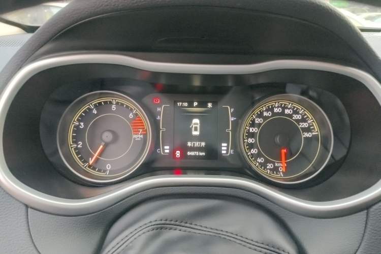 Used Jeep Cherokee 2016 2.4L Leading Edition Instrument Cluster