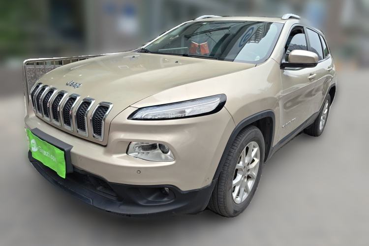 Used Jeep Cherokee 2016 2.4L Leading Edition Guazi used car, China used car export, Used car for sale, Used cars, Cheapest cars for sale