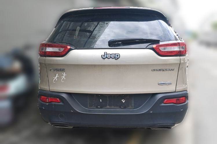 Used Jeep Cherokee 2016 2.4L Leading Edition Rear