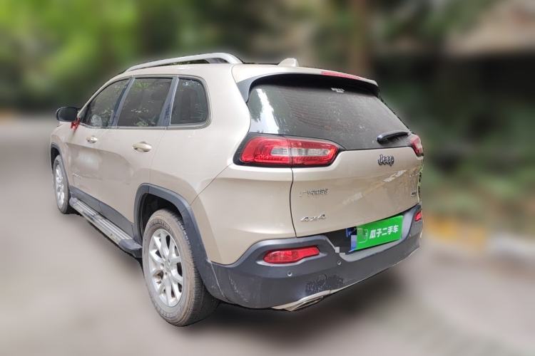 Used Jeep Cherokee 2016 2.4L Professional Edition Rear Left 45 Deg