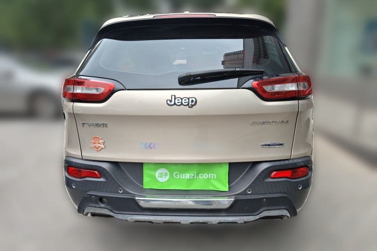 Used Jeep Cherokee 2016 2.4L Leading Edition Rear