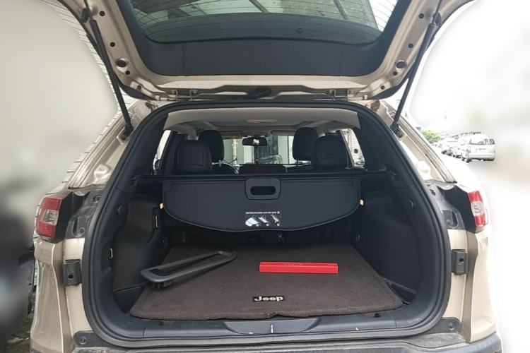 Used Jeep Cherokee 2016 2.4L Leading Edition Trunk