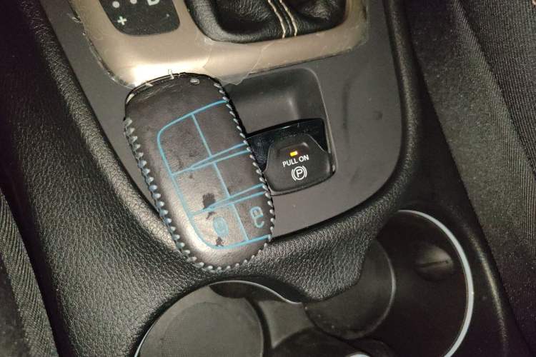 Used Jeep Cherokee 2016 2.4L Leading Smart Version Vehicle Key