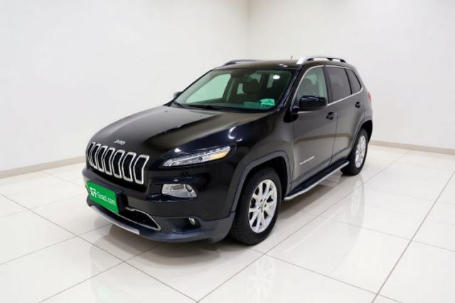 Used Jeep Cherokee 2017 2.0L Superior Edition