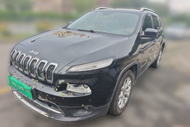 Used Jeep Cherokee 2017 2.0L Superior Edition