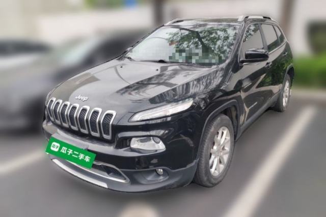 Used Jeep Cherokee 2017 2.0L Superior Edition