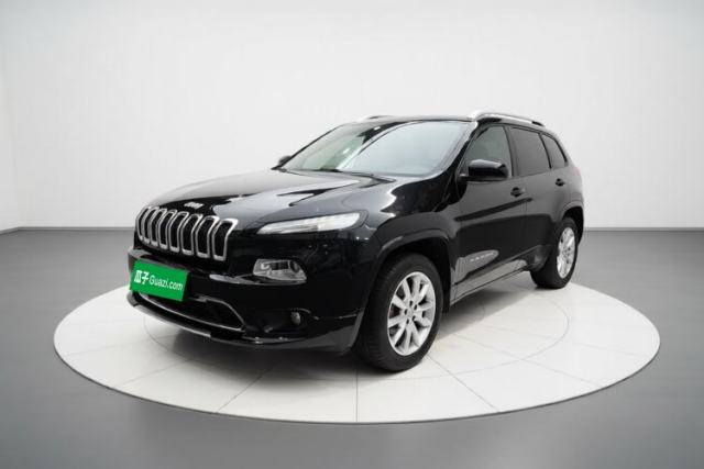 Used Jeep Cherokee 2017 2.4L Excellence Edition