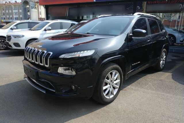 Used Jeep Cherokee 2017 2.4L Excellence Edition