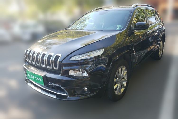 Used Jeep Cherokee 2017 2.4L Excellence Edition Guazi used car, China used car export, Used car for sale, Used cars, Cheapest cars for sale