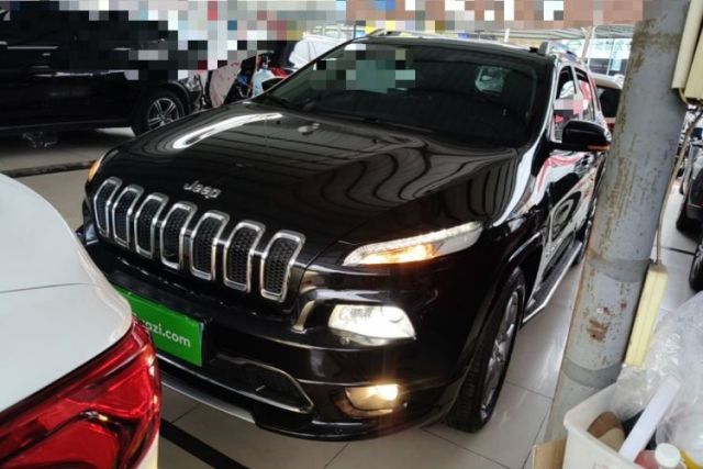 Used Jeep Cherokee 2017 2.4L Professional Edition