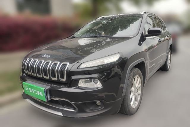 Used Jeep Cherokee 2017 2.0L Superior Edition