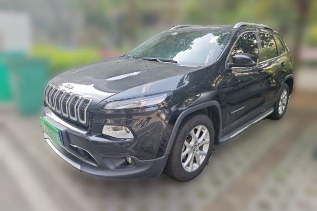 Used Jeep Cherokee 2017 2.0L Superior Edition