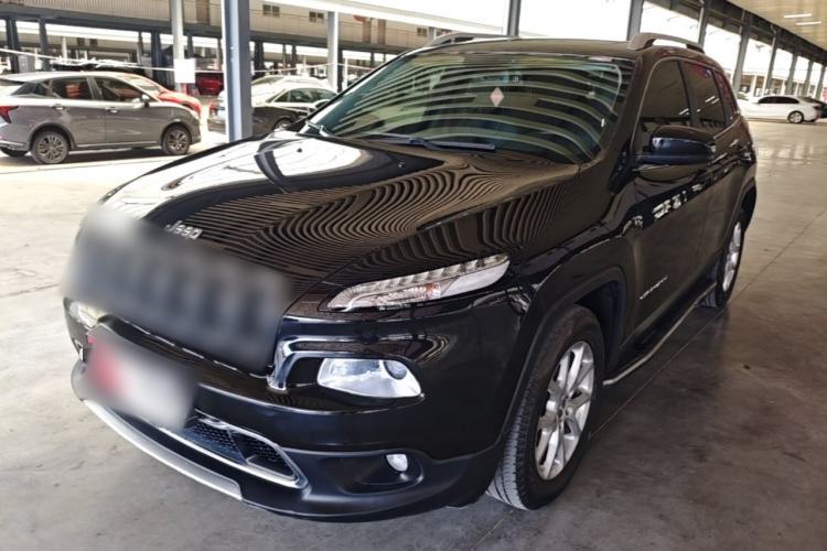 Used Jeep Cherokee 2017 2.4L Leading Edition Guazi used car, China used car export, Used car for sale, Used  cars, Cheapest cars for sale