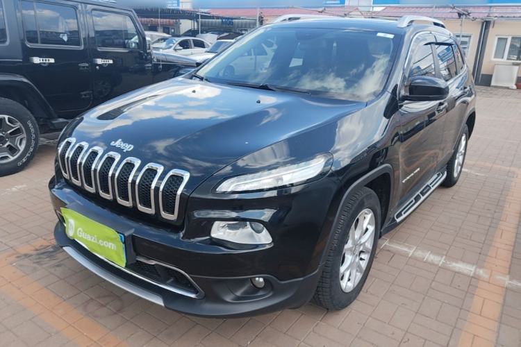 Used Jeep Cherokee 2017 2.0L Superior Edition Guazi used car, China used car export, Used car for sale, Used  cars, Cheapest cars for sale