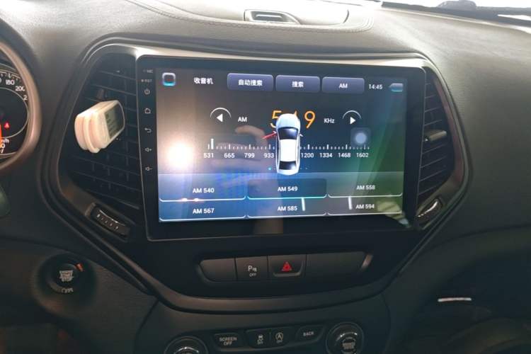 Used Jeep Cherokee 2017 2.4L Leading Edition Audio And AC Panel