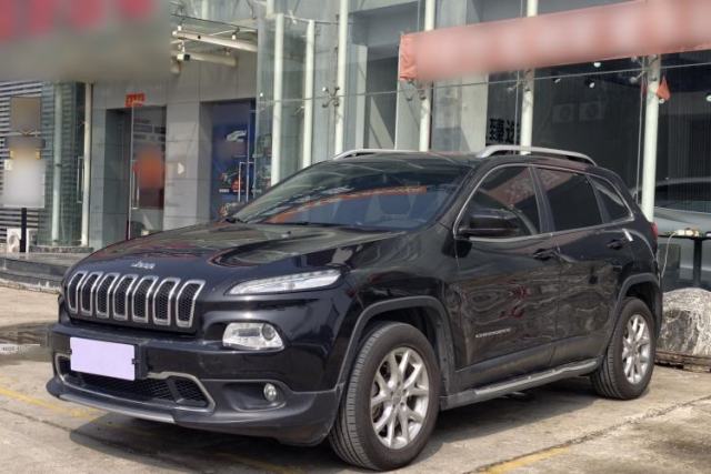 Used Jeep Cherokee 2017 2.4L Leading Edition