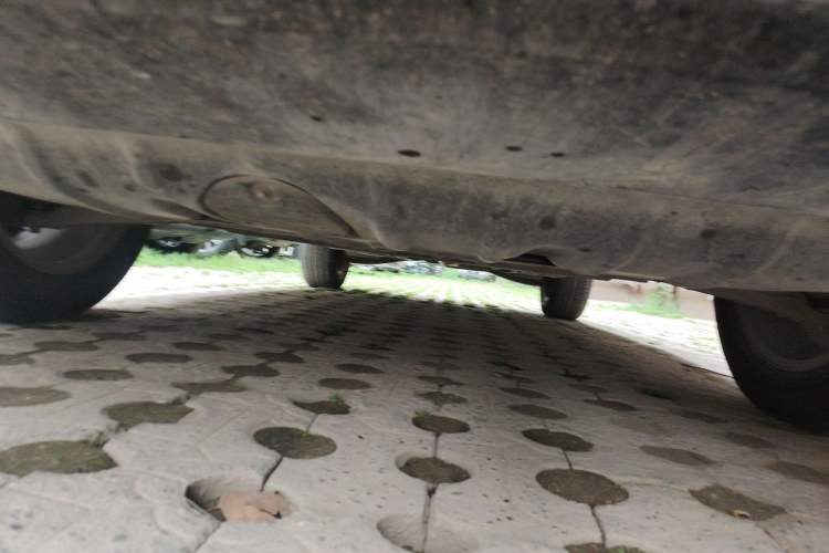Used Jeep Cherokee 2017 2.4L Professional Edition Chassis Front
