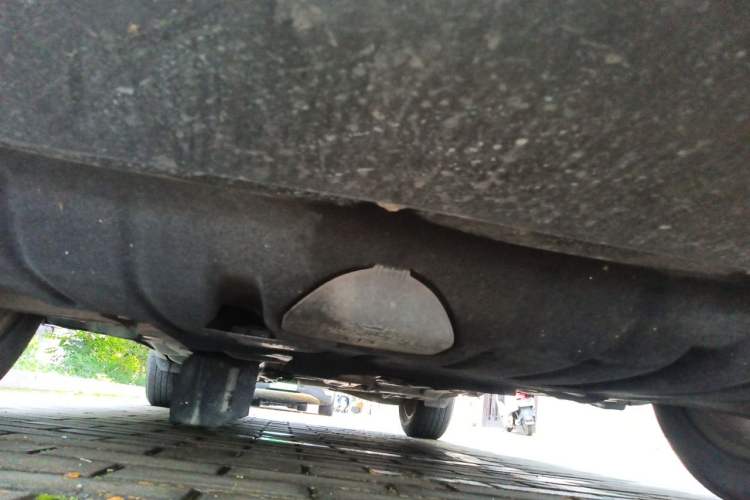 Used Jeep Cherokee 2017 2.0L Superior Edition Chassis Front