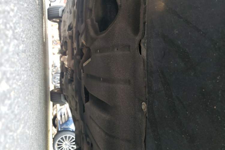 Used Jeep Cherokee 2017 2.4L Excellence Edition Chassis Front