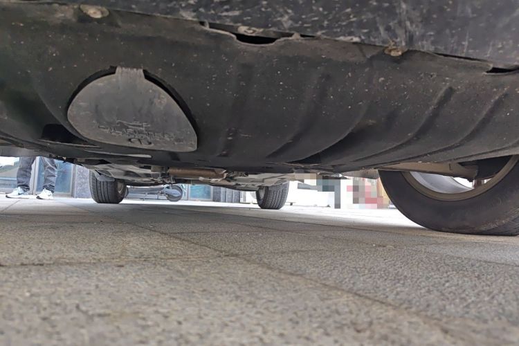Used Jeep Cherokee 2017 2.4L Leading Edition Chassis Front
