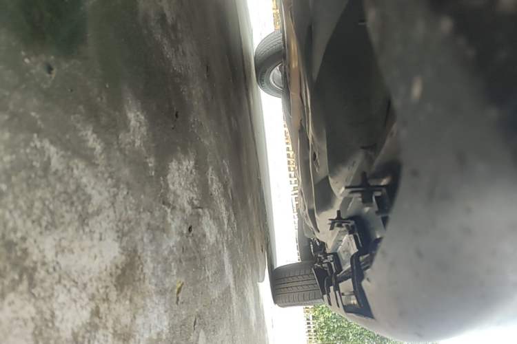 Used Jeep Cherokee 2017 2.4L Leading Smart Edition Chassis Front Left