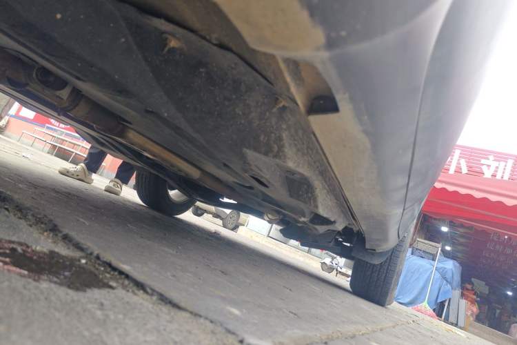 Used Jeep Cherokee 2017 2.0L Superior Edition Chassis Front Left