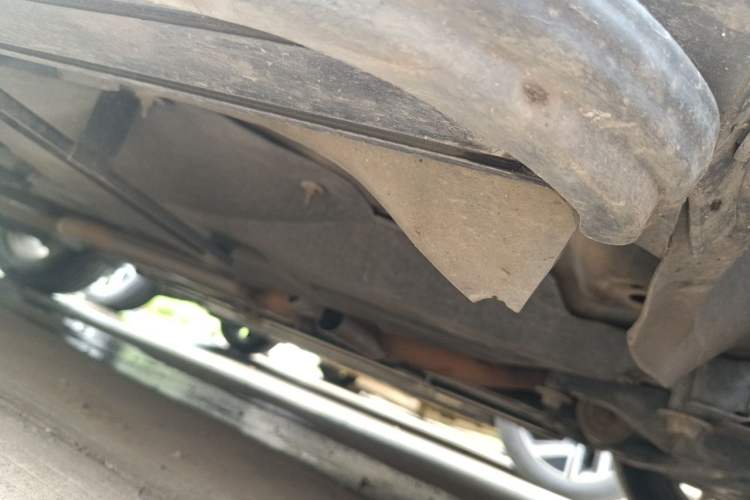 Used Jeep Cherokee 2017 2.0L Superior Edition Chassis Front Right